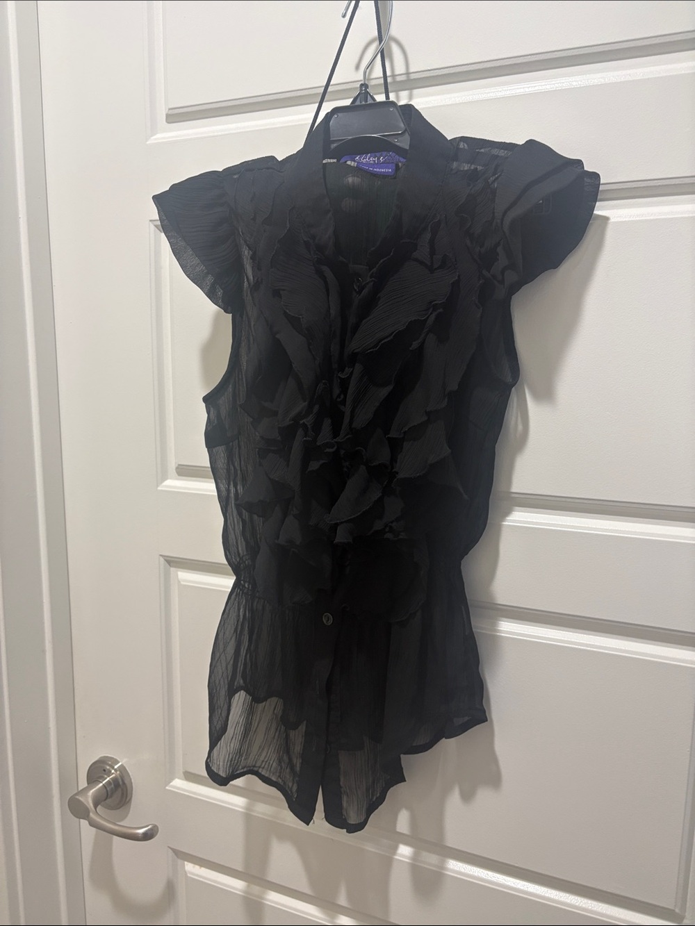 Vintage Y2K Miley Cyrus x MaxAzria Ruffle Top